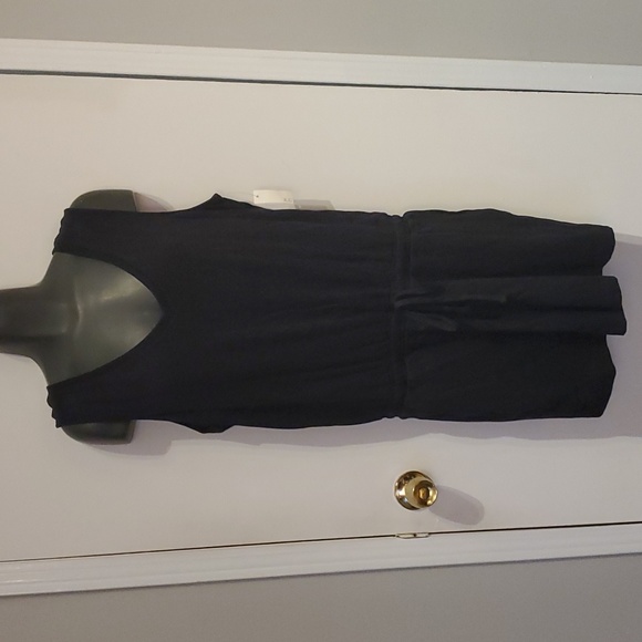 2/$40 💕 NWT sz L Romper - Picture 1 of 7